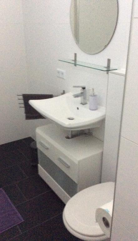 Holiday Home Dee/Syre Am Erlenhofsee Ransbach-Baumbach المظهر الخارجي الصورة